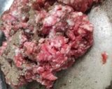 صورة لخطوة 3 من وصفة كوكا بالسلق 🥬 ولحم لمفروم 🥩 🤤
