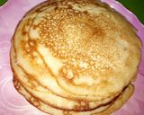 A picture of step 4 of Semovita sinasir (pancake).