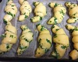 Medvehagymás-mascarponés kiflik recept fázis 5 fotója