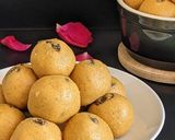 A picture of step 3 of Besan ladoo.