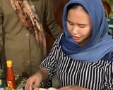 Foto langkah ke 6 dari resep Burger Simpel.