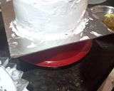 A picture of step 7 of Cricket pitch cake with fruit flavour.