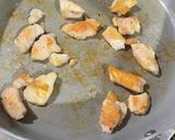 A picture of step 7 of Pad Thai with Chicken and Tofu.