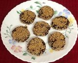 A picture of step 9 of Beetroot Carrot Tikki.