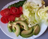 Foto langkah ke 4 dari resep Avocado Beefburger.