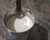 A picture of step 3 of Walnut Dates smoothie.