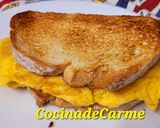 Foto del paso 4 de la receta Sándwich de tortilla de jamón con tostadas