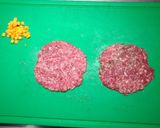 Juicy Lucy Burger recept fázis 1 fotója