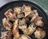 Foto langkah ke 3 dari resep Ayam Sambal Matah Suwir Ala Ala.