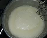 Foto langkah ke 1 dari resep Puding Susu Strawberry (Merah Putih).