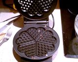 A picture of step 4 of Experiment: Heart shaped cooker pancakes.