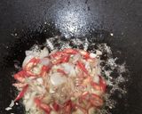 Foto langkah ke 2 dari resep Telur masak kecap pedas.