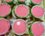 Foto langkah ke 5 dari resep Bolu Kukus Mekar Semangka ANTI GAGAL.