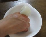 A picture of step 6 of Easy Kashiwa Mochi.