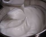 A picture of step 3 of Castella Cake.