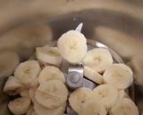 Foto del passaggio 1 della ricetta Torta alla banana con gocce di cioccolato gluten free (Bimby)