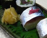 A picture of step 6 of Cured Mackerel Maki Sushi.