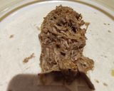 Foto del paso 8 de la receta: Carne desmechada de secreto de cerdo para burritos o fajitas😋