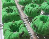 Foto langkah ke 7 dari resep Bolu Mini Kukus.