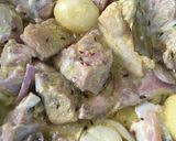 A picture of step 3 of Dahi Chicken.