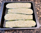 Foto del paso 8 de la receta: Calabacín relleno de queso ricotta