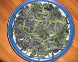 A picture of step 1 of Super Easy Frozen Spinach with Sesame Seeds.