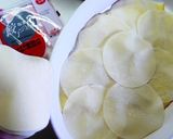 A picture of step 5 of Easy Gooey Lasagna Made with Gyoza Skins.