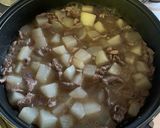 Foto langkah ke 3 dari resep Tumis Daging dan Daikon.