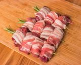 Csirkemáj baconbe tekerve, rozmaring nyárson recept fázis 5 fotója