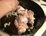 A picture of step 4 of Garlic Butter Cream Chicken.