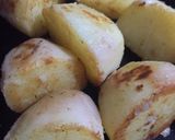 A picture of step 5 of Roasted potatoes.