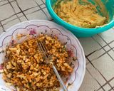 Sajttekercs sonkával, sajtos tojáskrémmel és zöldséggel töltve recept fázis 2 fotója