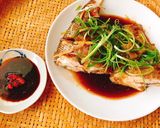 Hình bước làm 6 của món Cá mú hấp xì dầu