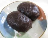 A picture of step 6 of Fragrant Sakura Blossom Ohagi (Sweet Rice Cakes Covered with Anko Bean Paste).