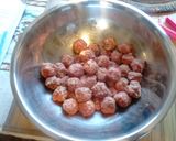 A picture of step 2 of Meatballs.
