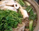 A picture of step 5 of Hotpot with Kiritanpo Rice Sticks (w/ Instructions to Make Kiritanpo).