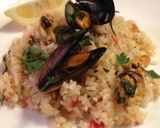 A picture of step 8 of Greek-Style Mussel Pilaf Cooked in a Rice Cooker.