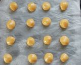 A picture of step 3 of Easy Roasted Soy Flour Snowball Cookies.