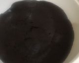A picture of step 6 of Orio biscuits cake.