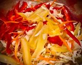 Hình bước làm 2 của món Salad Nhiệt Đới