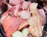 Hình bước làm 3 của món Bún bò béo nước hơi trong