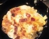 A picture of step 7 of Fluffy Omelette with Mochi.