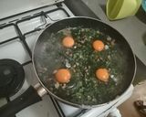 Foto del paso 3 de la receta: Espinacas salteadas con huevo y queso
