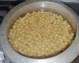 A picture of step 3 of Ragda Pattice.
