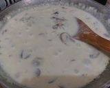 Foto langkah ke 5 dari resep Spaghetti Pollo Ai Funghi.