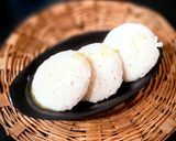 A picture of step 4 of Foxtail millet idli.