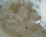 Foto langkah ke 2 dari resep Simpel Butter Cream Lembut.