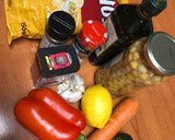 Foto del paso 1 de la receta: Hummus tradicional con crudités y nachos