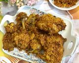 Foto langkah ke 7 dari resep Ayam Goreng Kremes.