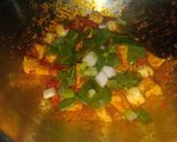 Foto langkah ke 6 dari resep Tumis Tahu mix telur puyuh asam manis pedas.